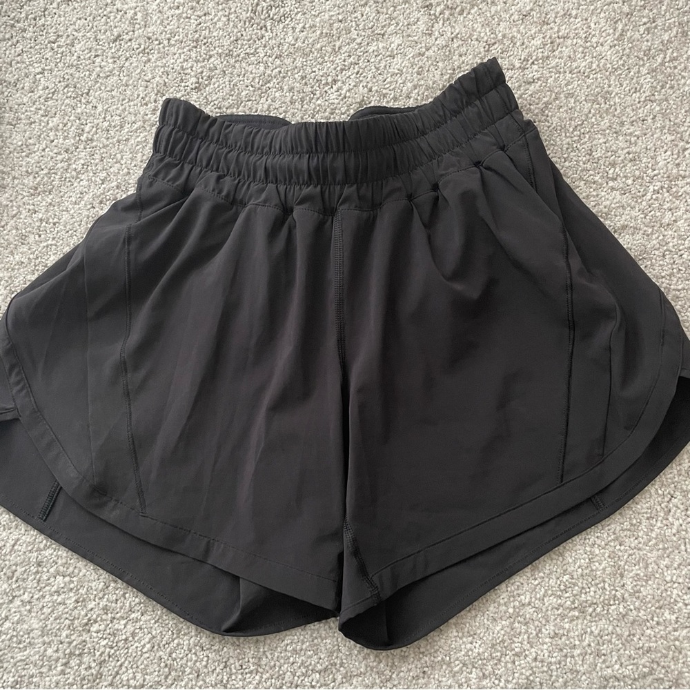 Lululemon Track That Short 5 inches